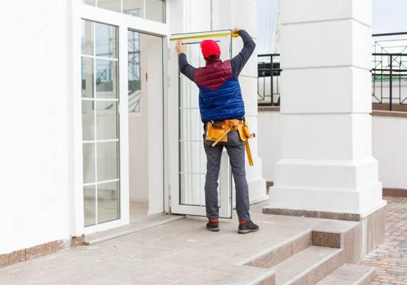 Installation of touch-less handicap door operators in Cincinnati