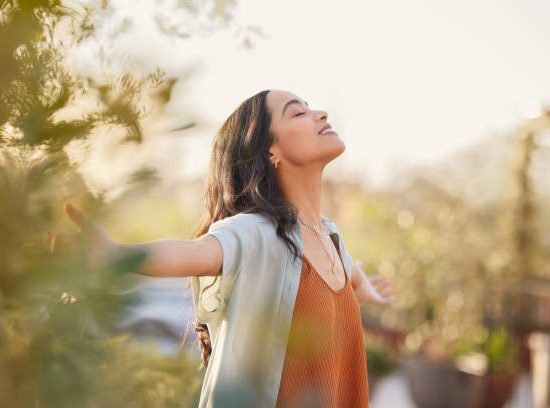 How to Stay Energized During Long Work Hours